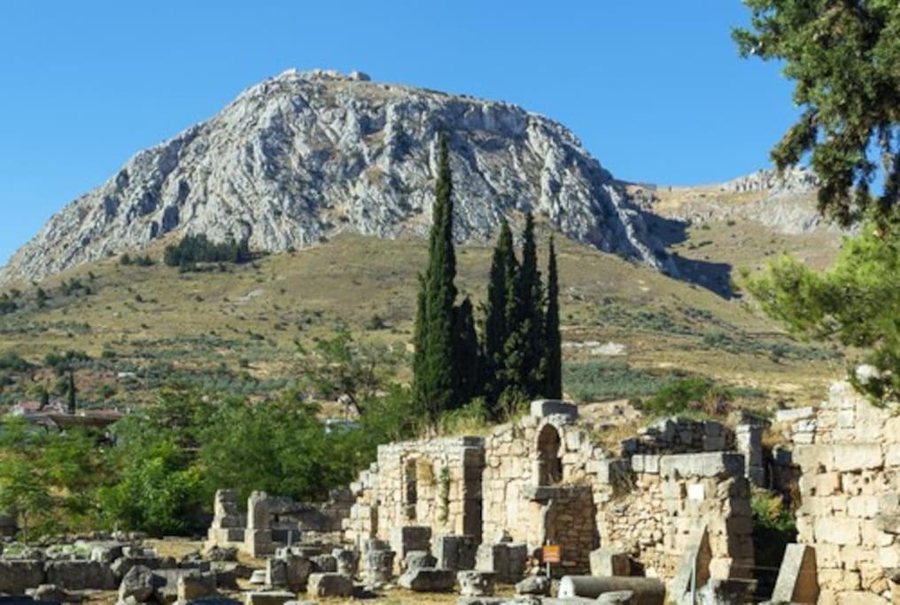 Stone Suite In The Center Of Corinth Exterior foto